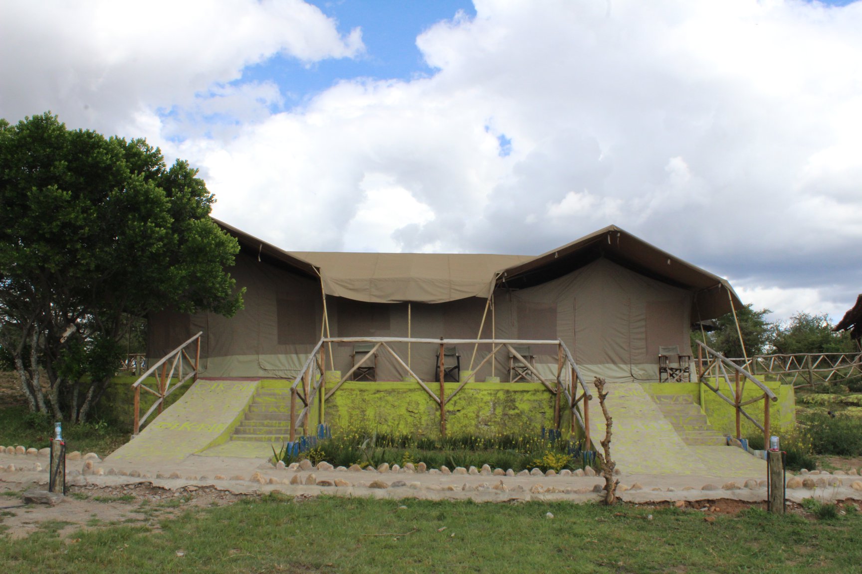 explore nature mara lodge family tent